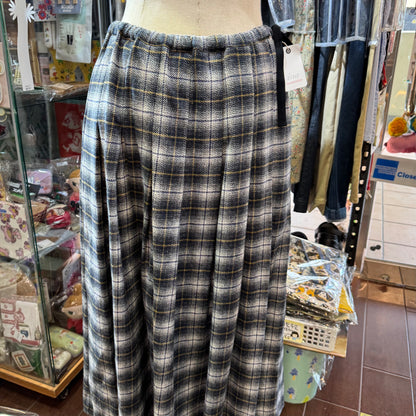Ina TWEDDY Checked Skirt, made in Japan