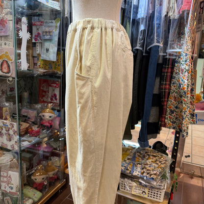 Ista-ire Ivory Pants