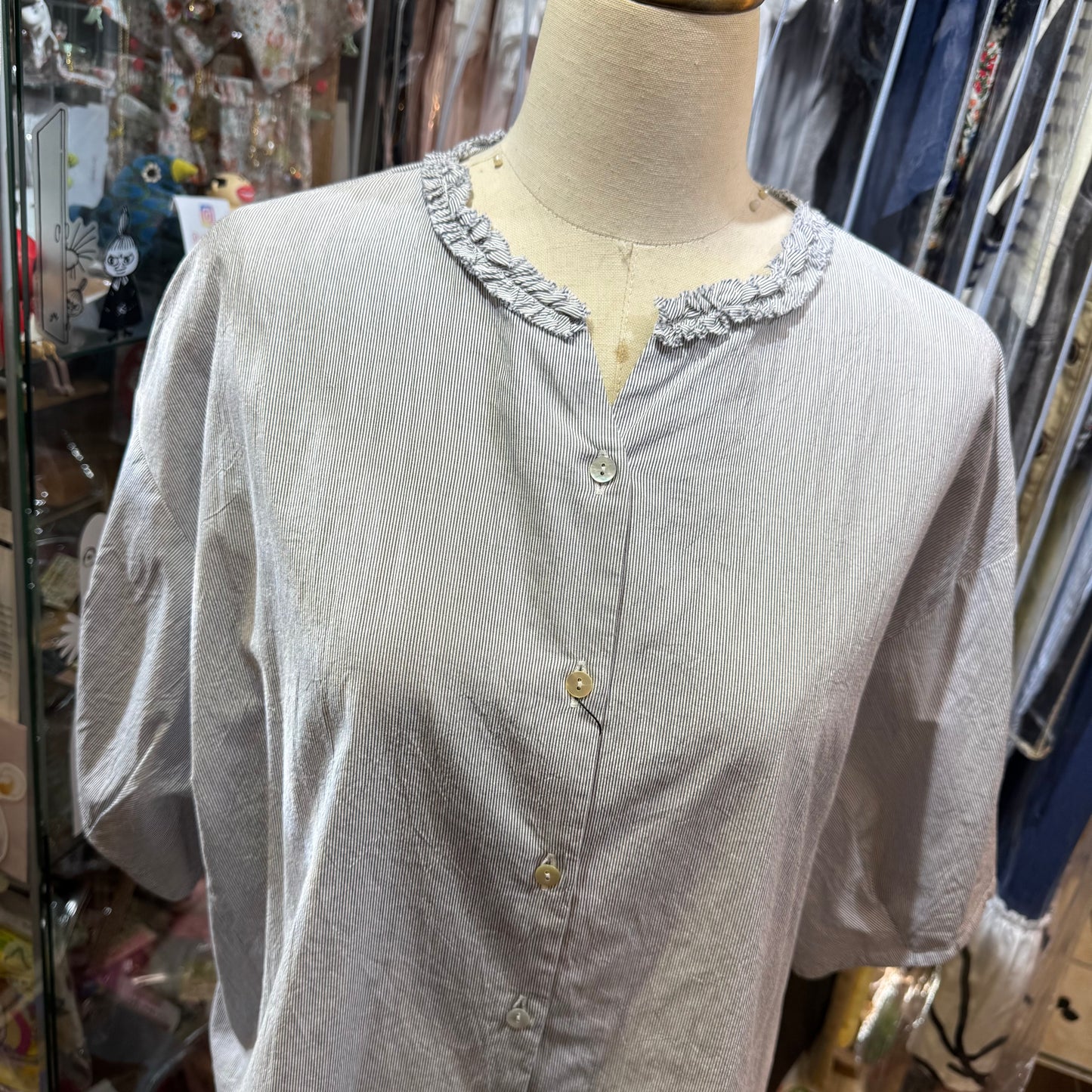 Ouvert Striped frills Shirt, made in Japan