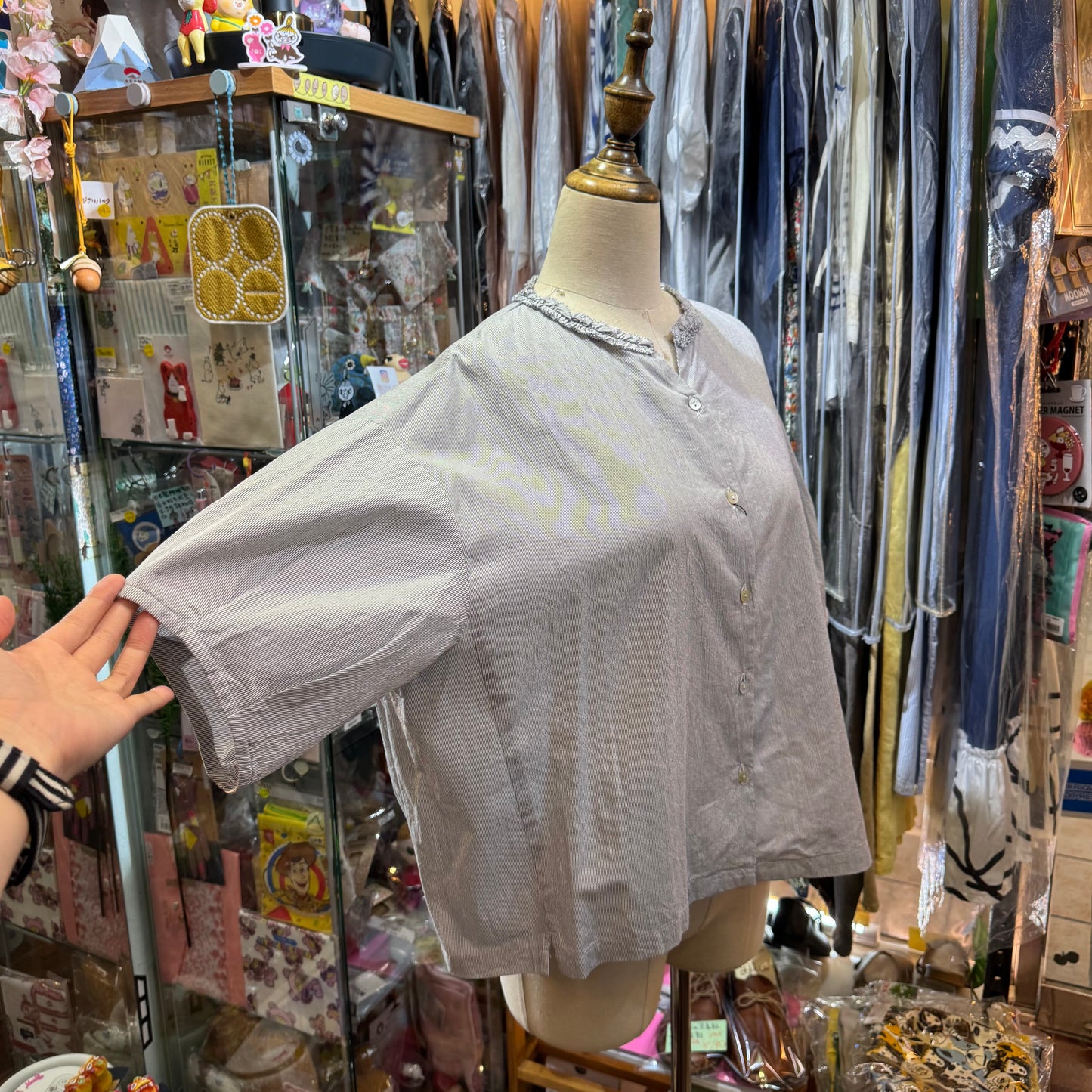 Ouvert Striped frills Shirt, made in Japan