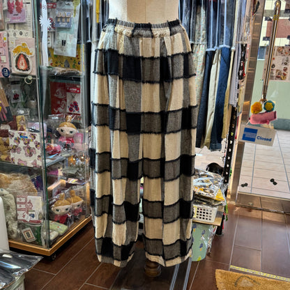 Tumugu Black X Natural Checked Wide-leg Pants