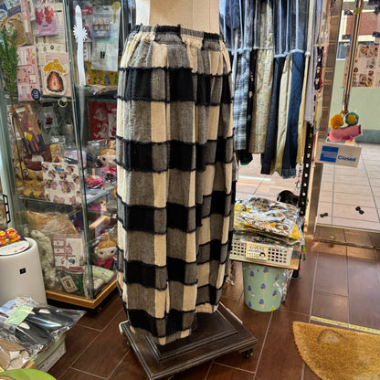 Tumugu Black X Natural Checked Wide-leg Pants