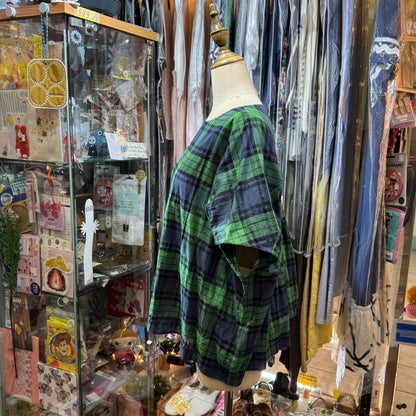 Vent d Ouest Green Checked Top, made in Japan