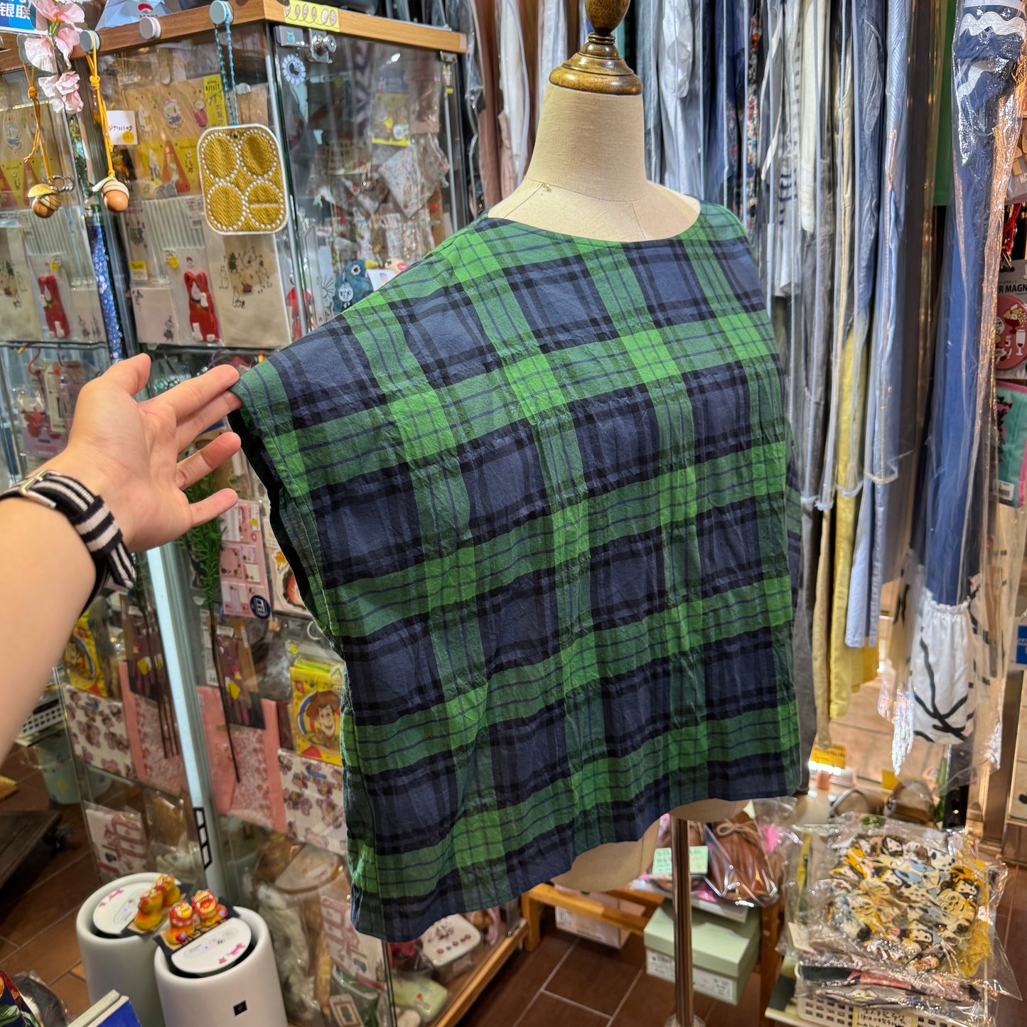 Vent d Ouest Green Checked Top, made in Japan