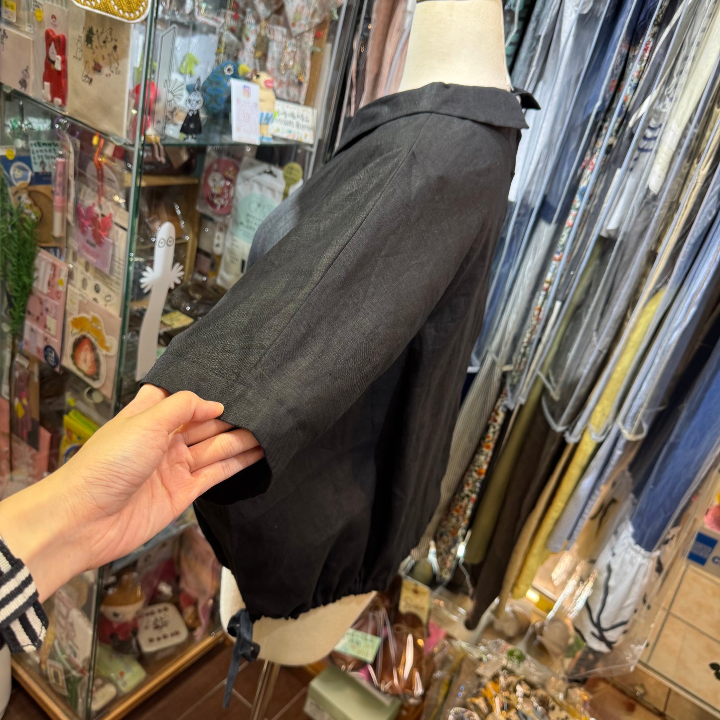 Sun Valley Linen Black Top
