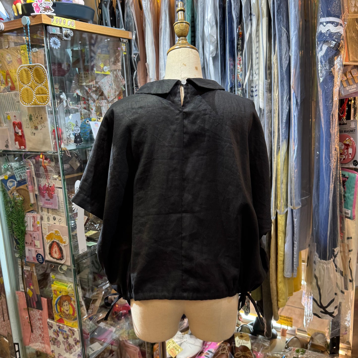 Sun Valley Linen Black Top