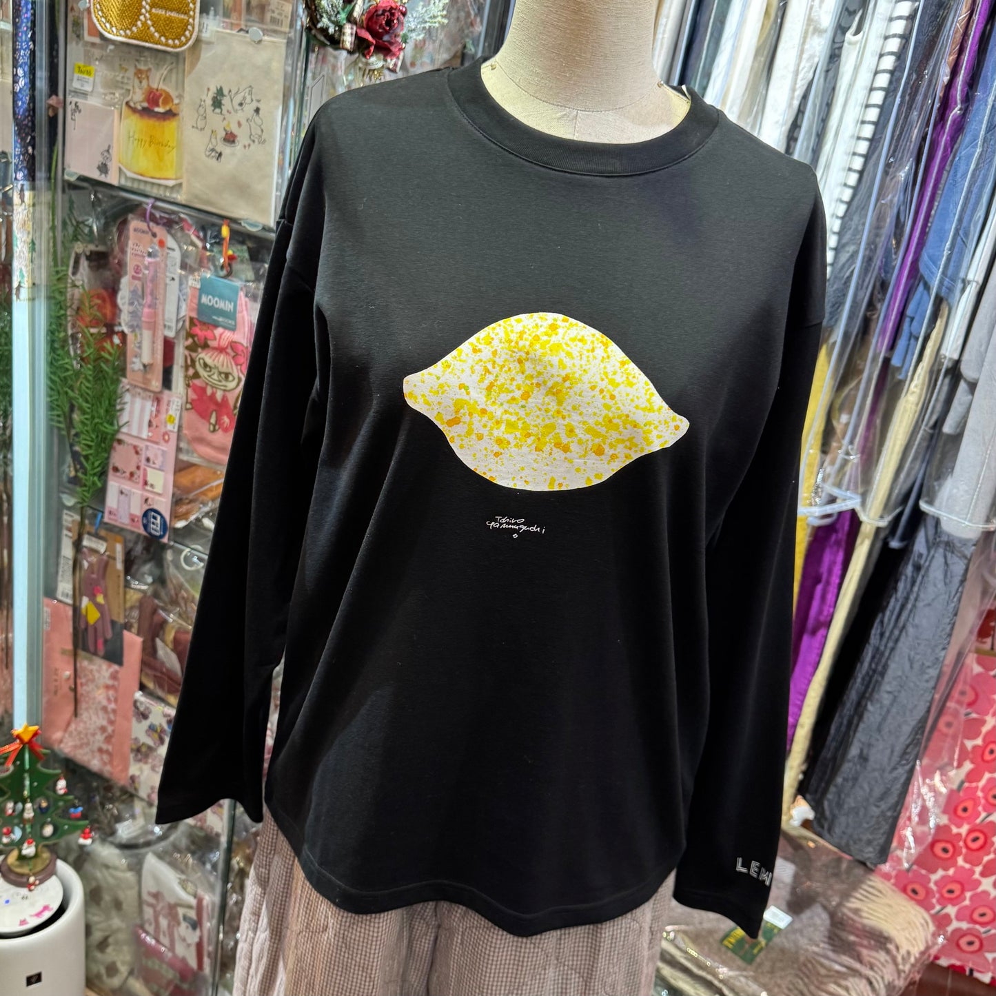Sale- conges payes ADIEU TRISTESSE Lemon Black T-shirt, made in Japan