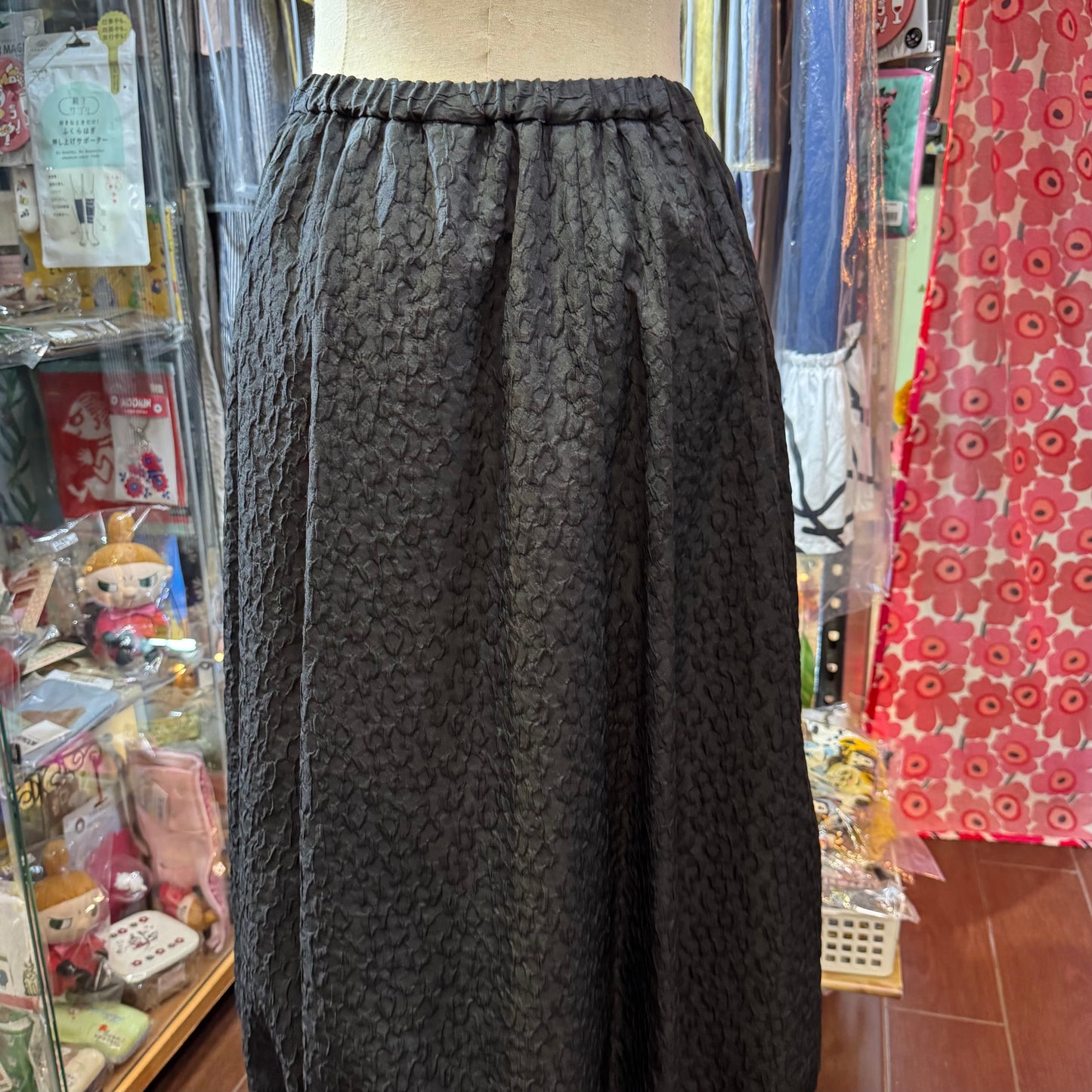 Mizuiro ind Black Balloon Skirt, made in Japan