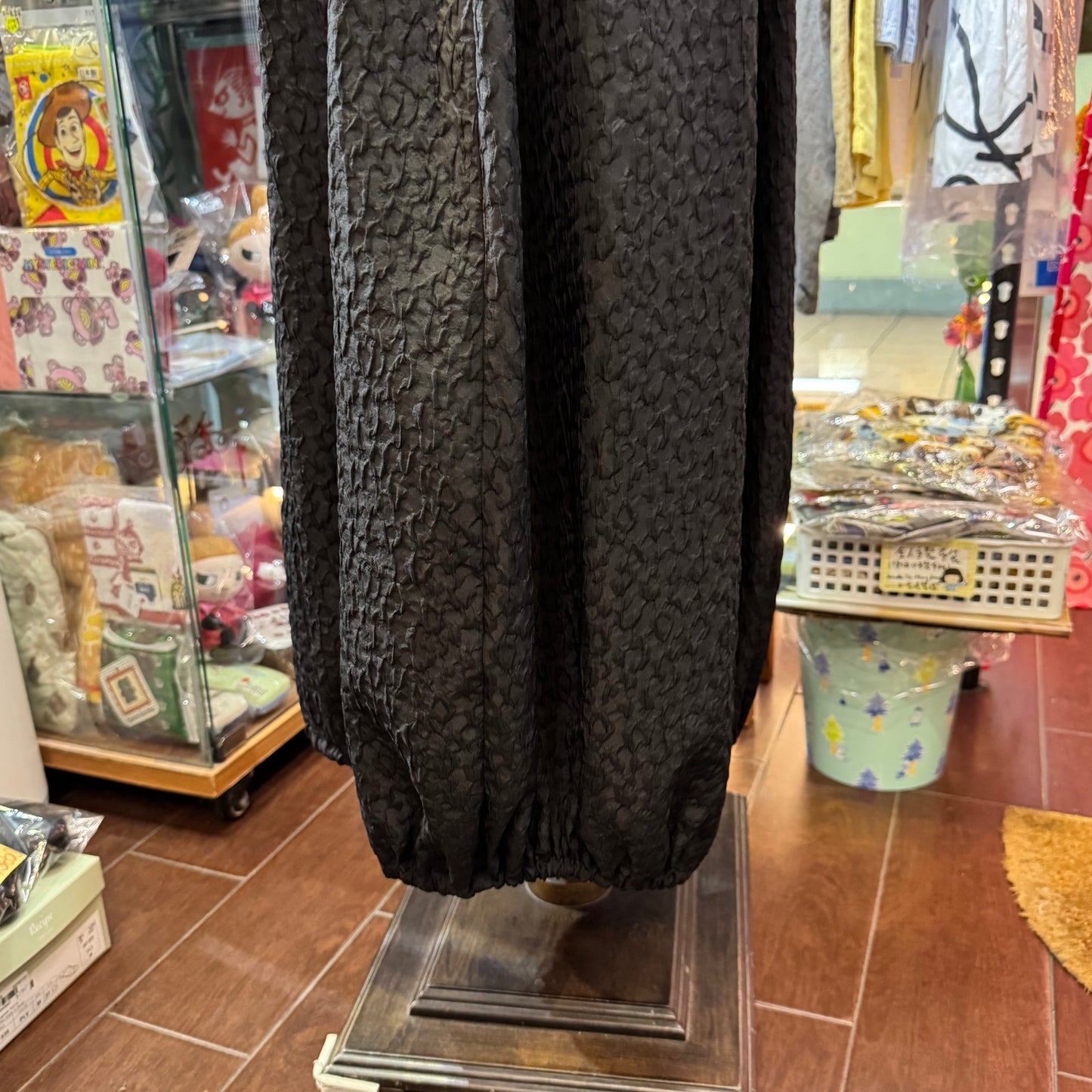 Mizuiro ind Black Balloon Skirt, made in Japan