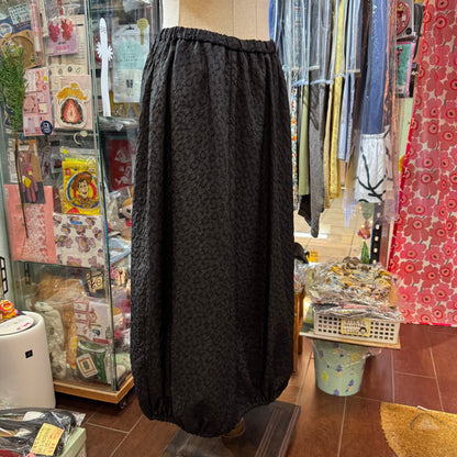 Sale- Mizuiro ind Black Balloon Skirt, made in Japan