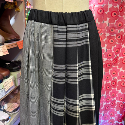 Vent d Ouest Checked Patchwork Skirt, 2 Colors, made in Japan