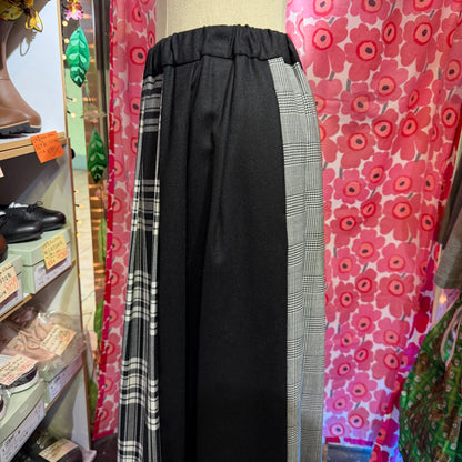 Vent d Ouest Checked Patchwork Skirt, 2 Colors, made in Japan