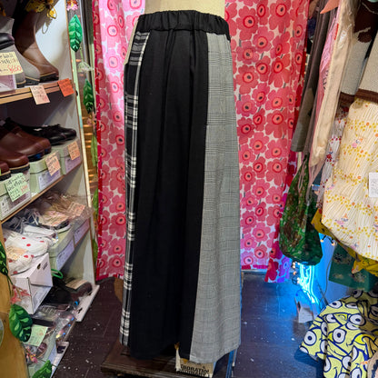 Vent d Ouest Checked Patchwork Skirt, 2 Colors, made in Japan