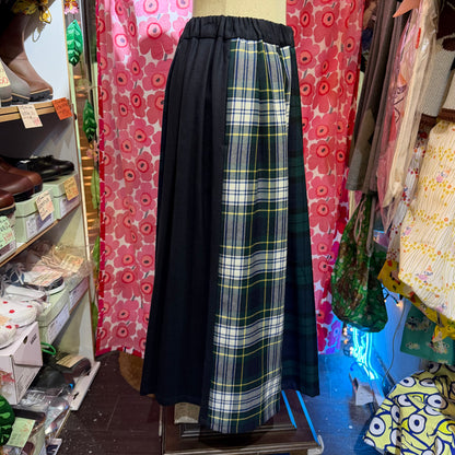 Vent d Ouest Checked Patchwork Skirt, 2 Colors, made in Japan