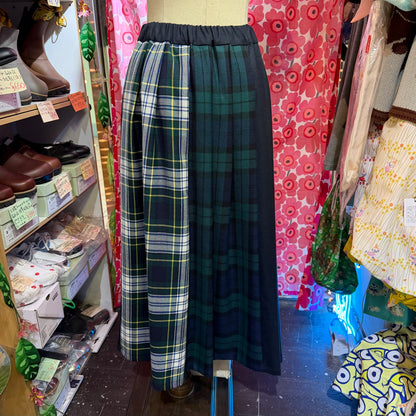 Vent d Ouest Checked Patchwork Skirt, 2 Colors, made in Japan