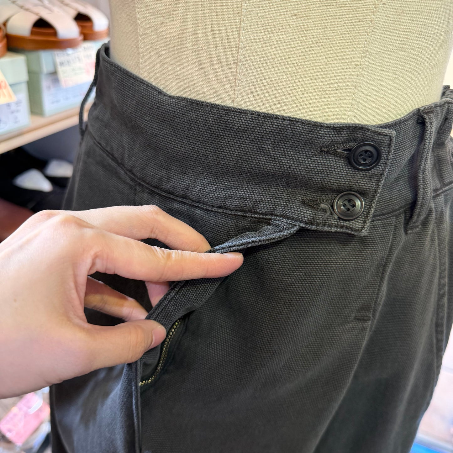 Tumugu Charcoal Wide-leg Pants