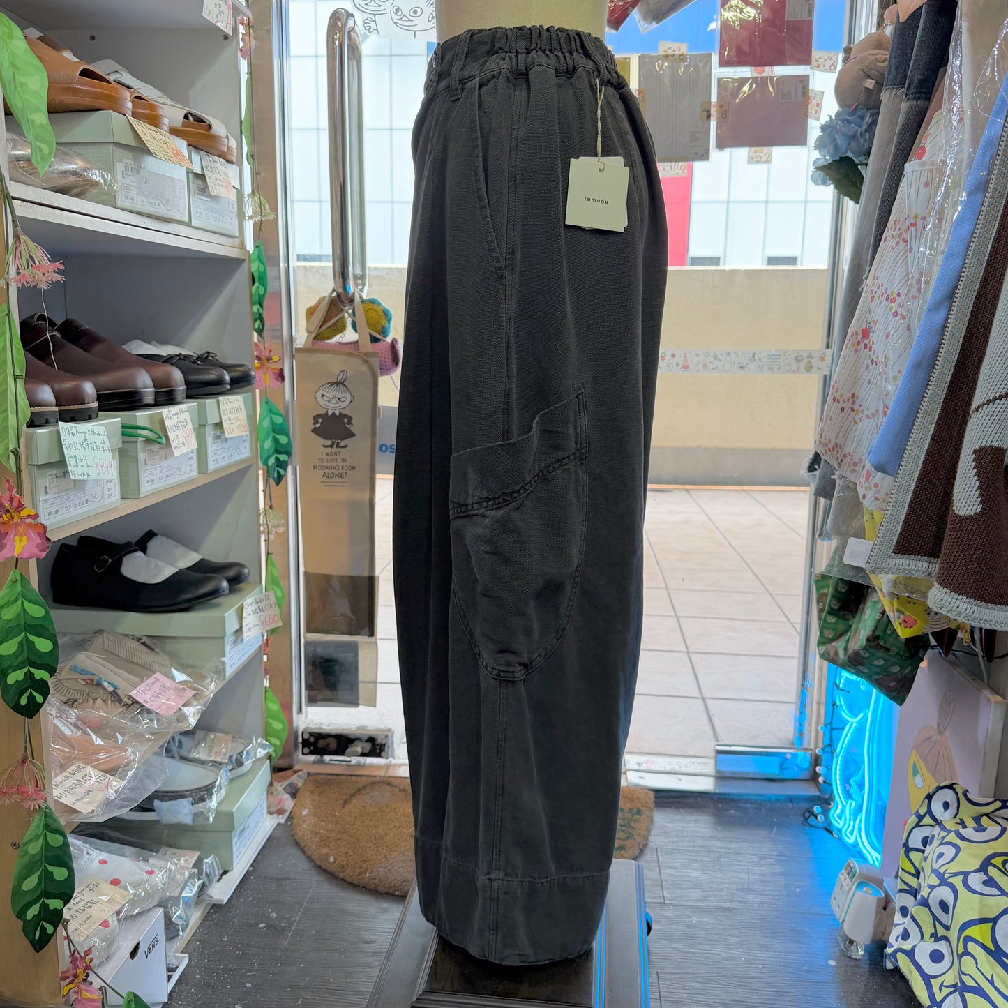Tumugu Charcoal Wide-leg Pants