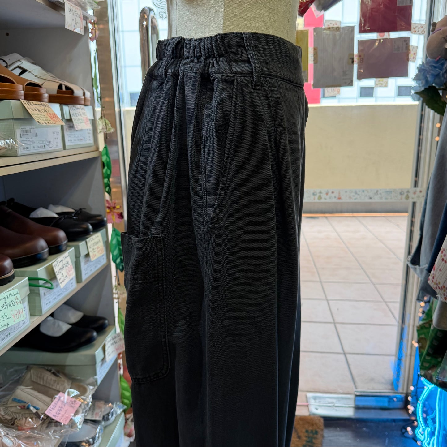 Tumugu Charcoal Wide-leg Pants