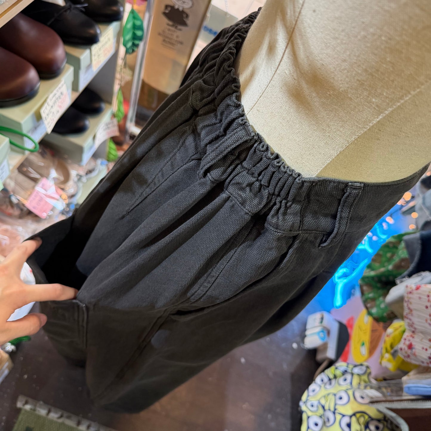 Tumugu Charcoal Wide-leg Pants