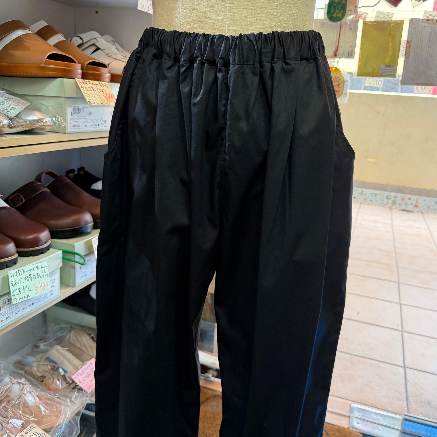 Lueuf Cropped Pants, 2 Colors, made in Japan