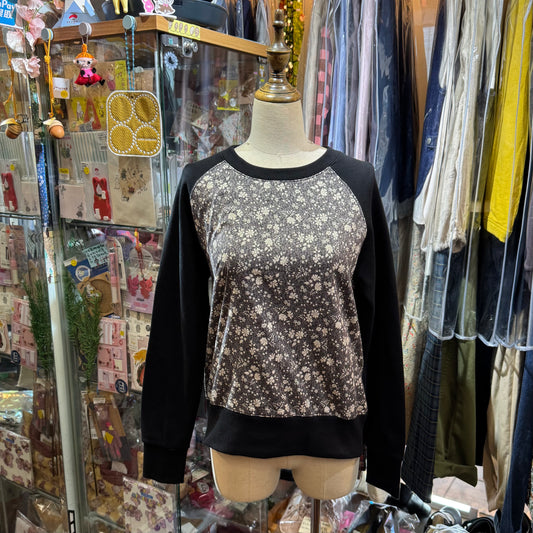 Vent d Ouest X Liberty London Black Sweatshirt, made in Japan