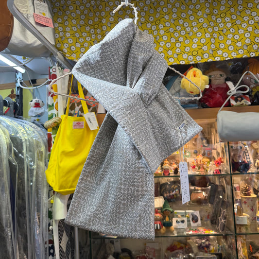 Cest bien fait Le zephyr sarl X Liberty London Reversible Scarf, made in Japan