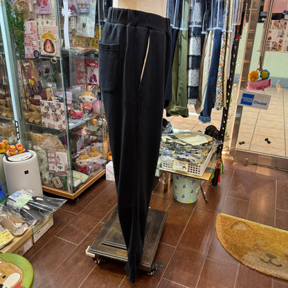 (g) Black Joggers Pants, made in Japan