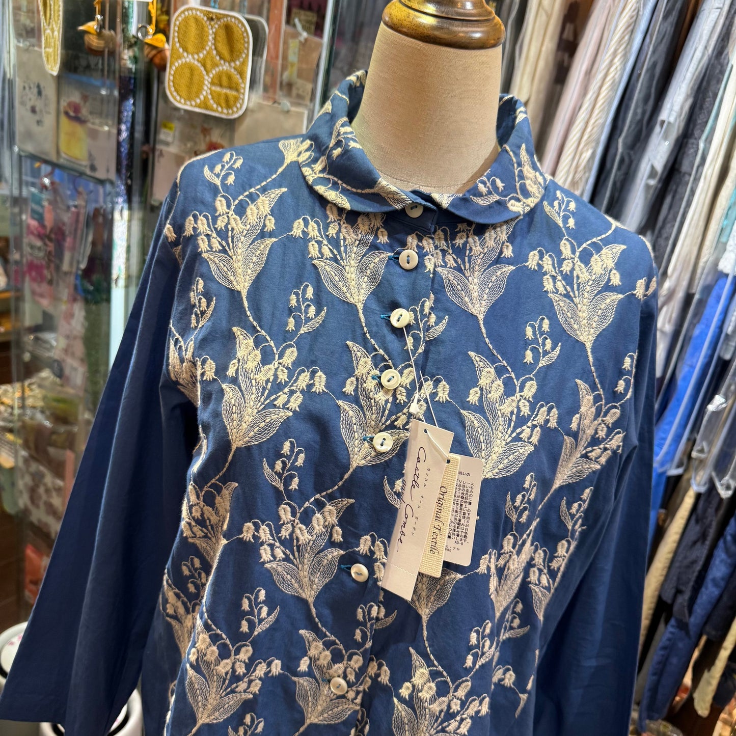 Castle Combre ...  Lily of the Valley Embroidery Blue Shirt, made in Japan