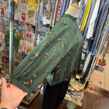tukuroi by SUN VALLEY Embroidery Green Top