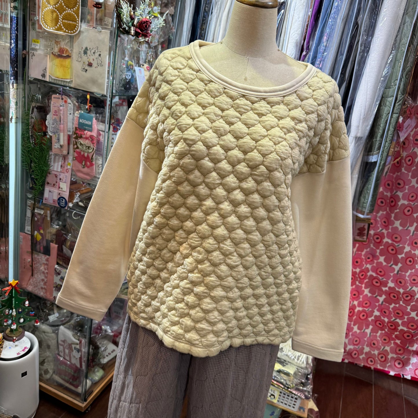 EXTRA20- Nachukara Ivory Dots Sweater, made in Japan