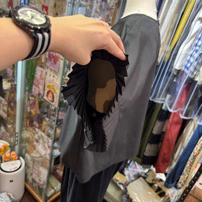 Mizuiro Ind Black Frill Top, made in Japan