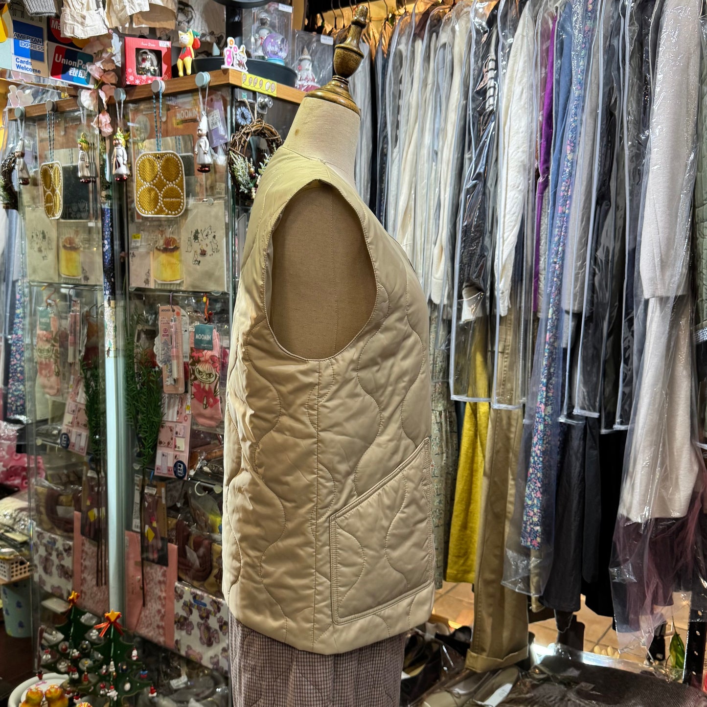 London Tradition Beige Quilted Best Jacket, made in UK