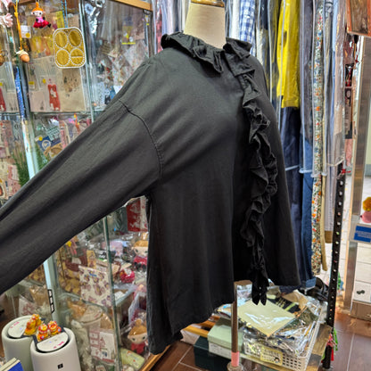 Ichi Black Frill Shirt, made in Vietnam