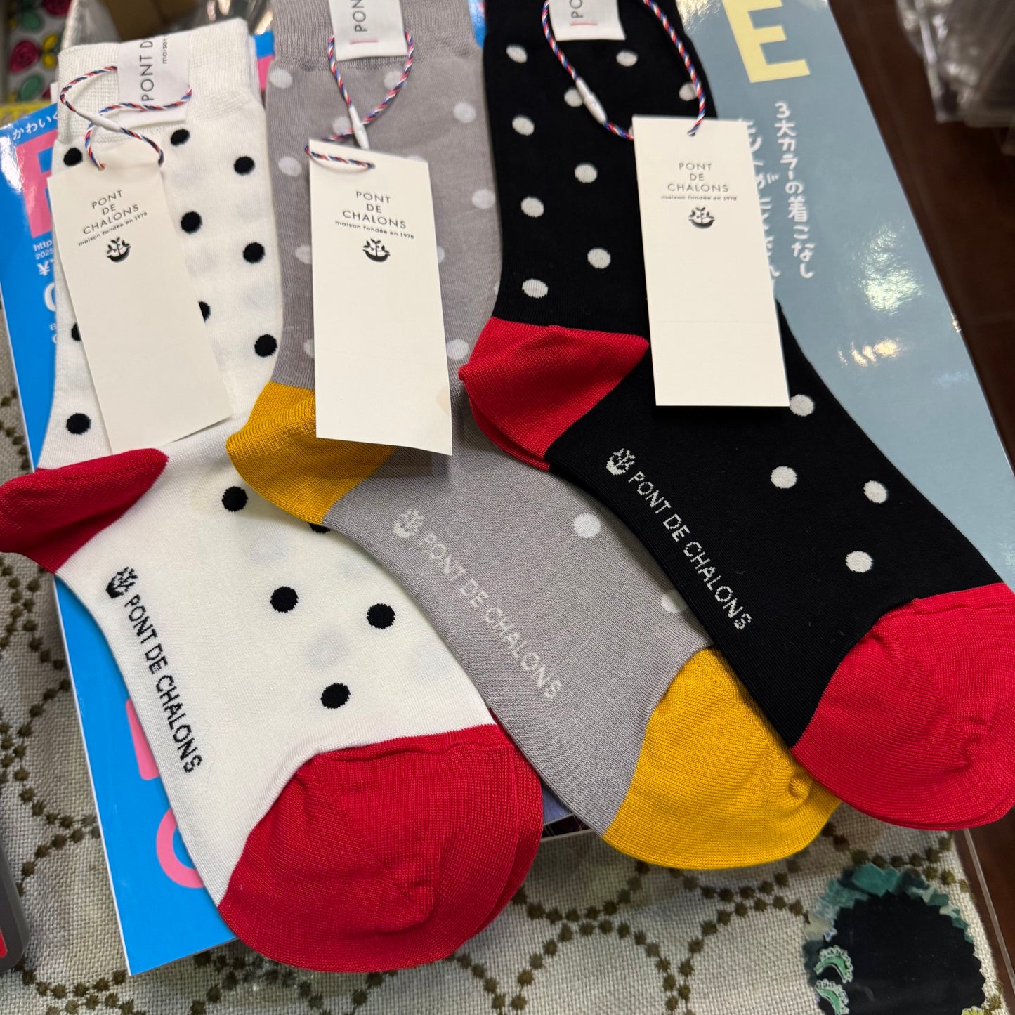 Pont de Chalons Polka Socks, 3 Colors, made in Japan