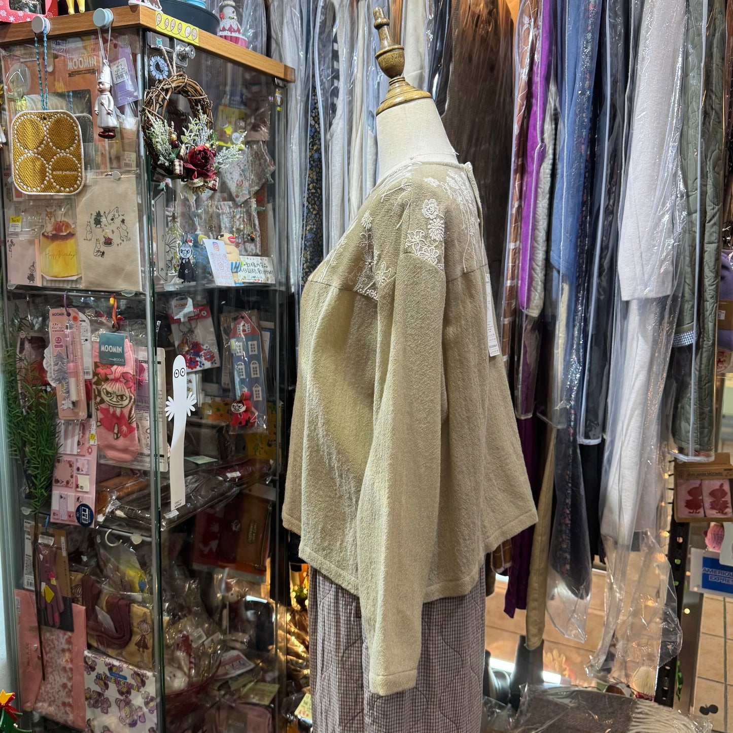 Castle Combe Beige Embroidery Wool Top, made in Japan