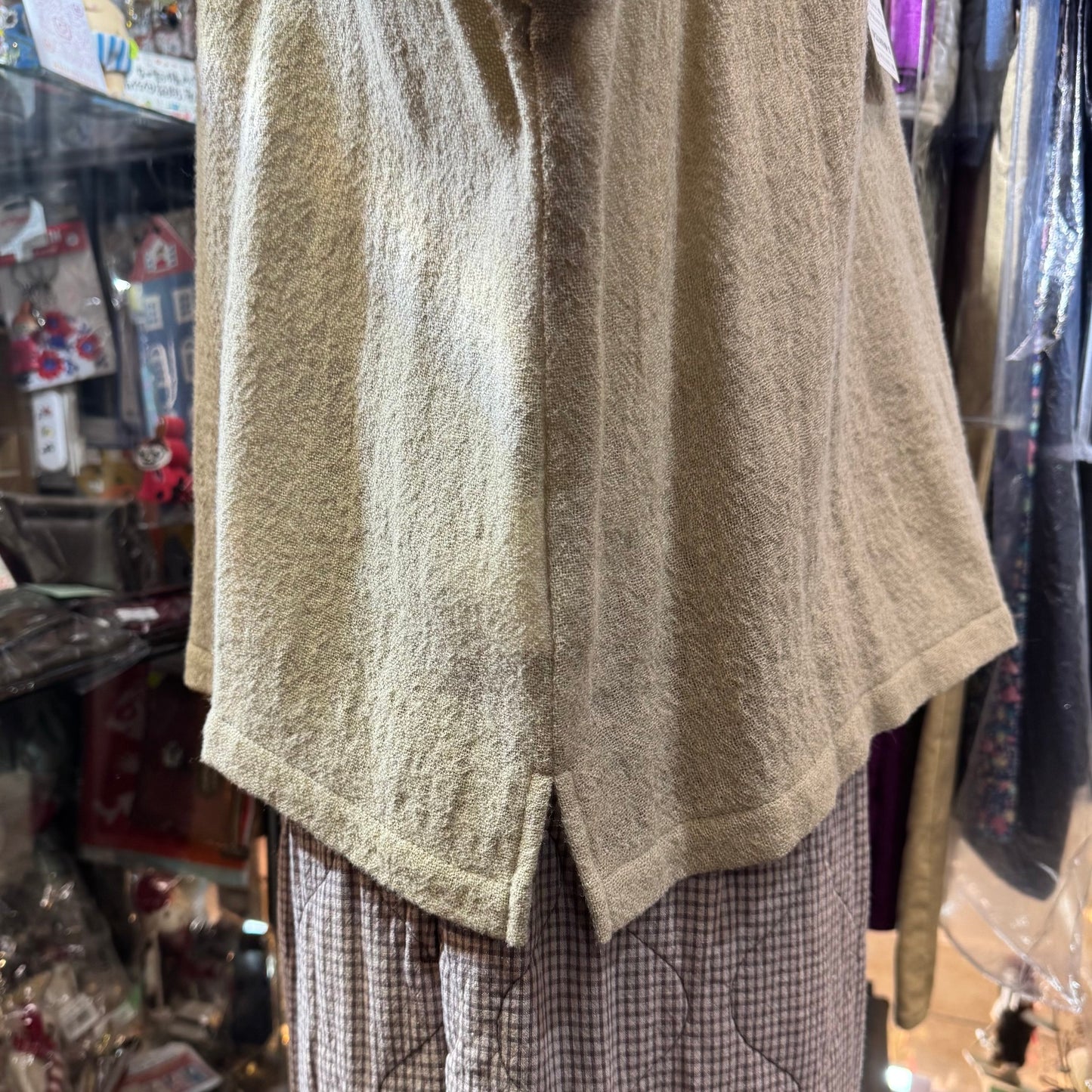 Castle Combe Beige Embroidery Wool Top, made in Japan
