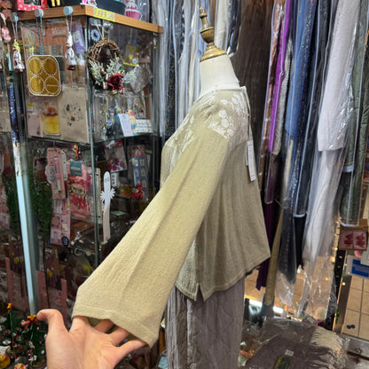 Castle Combe Beige Embroidery Wool Top, made in Japan