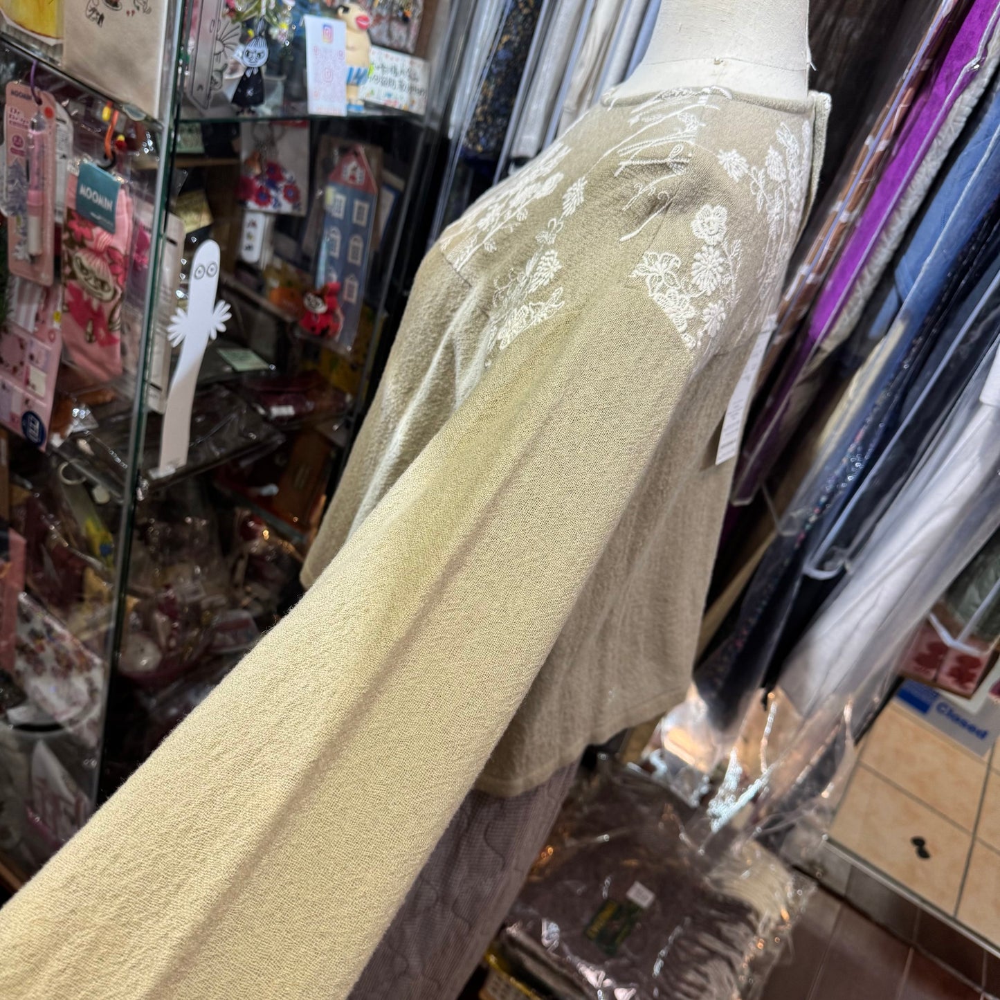 Castle Combe Beige Embroidery Wool Top, made in Japan