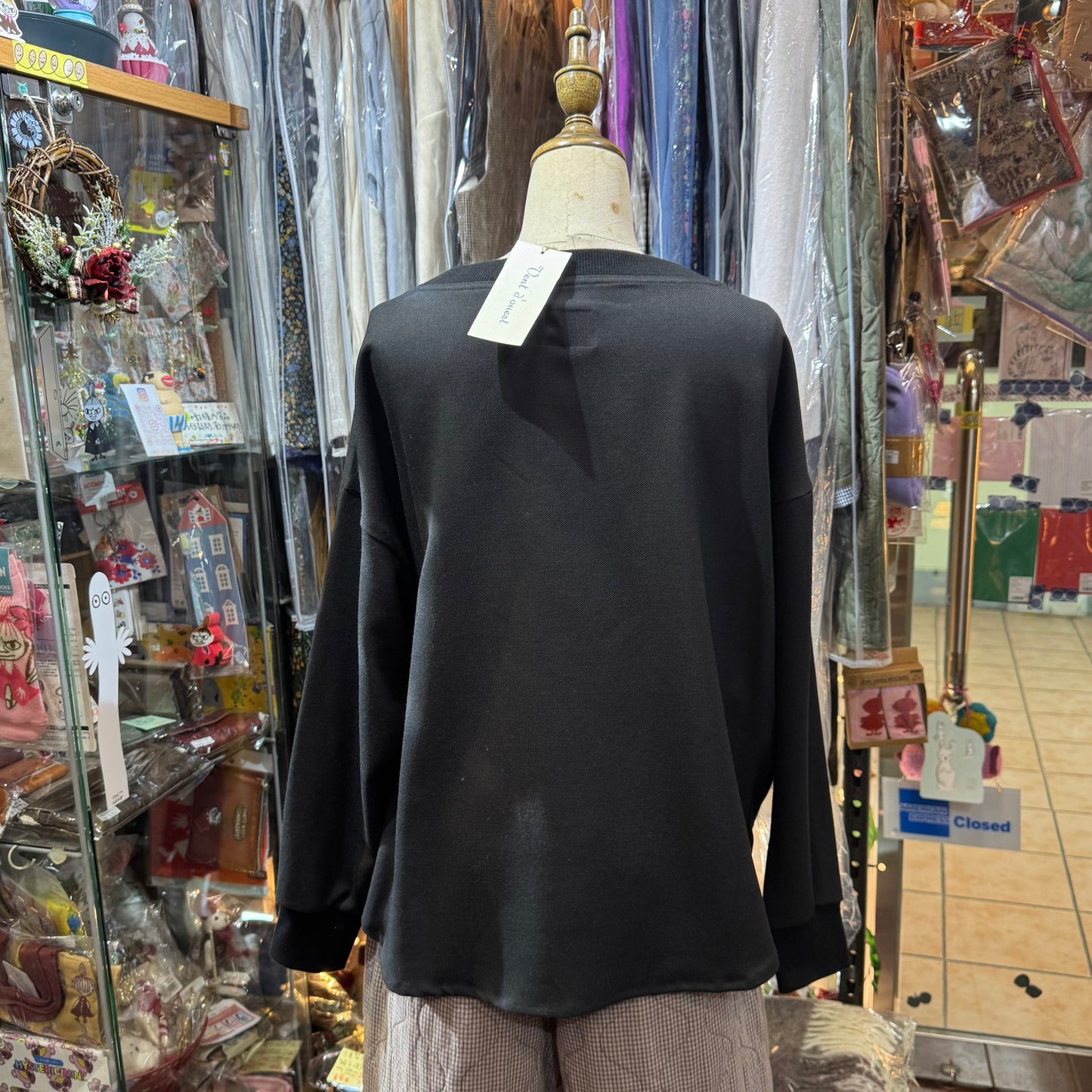 EXTRA20- Vent d Ouest Black Checked Sweater Top, made in Japan