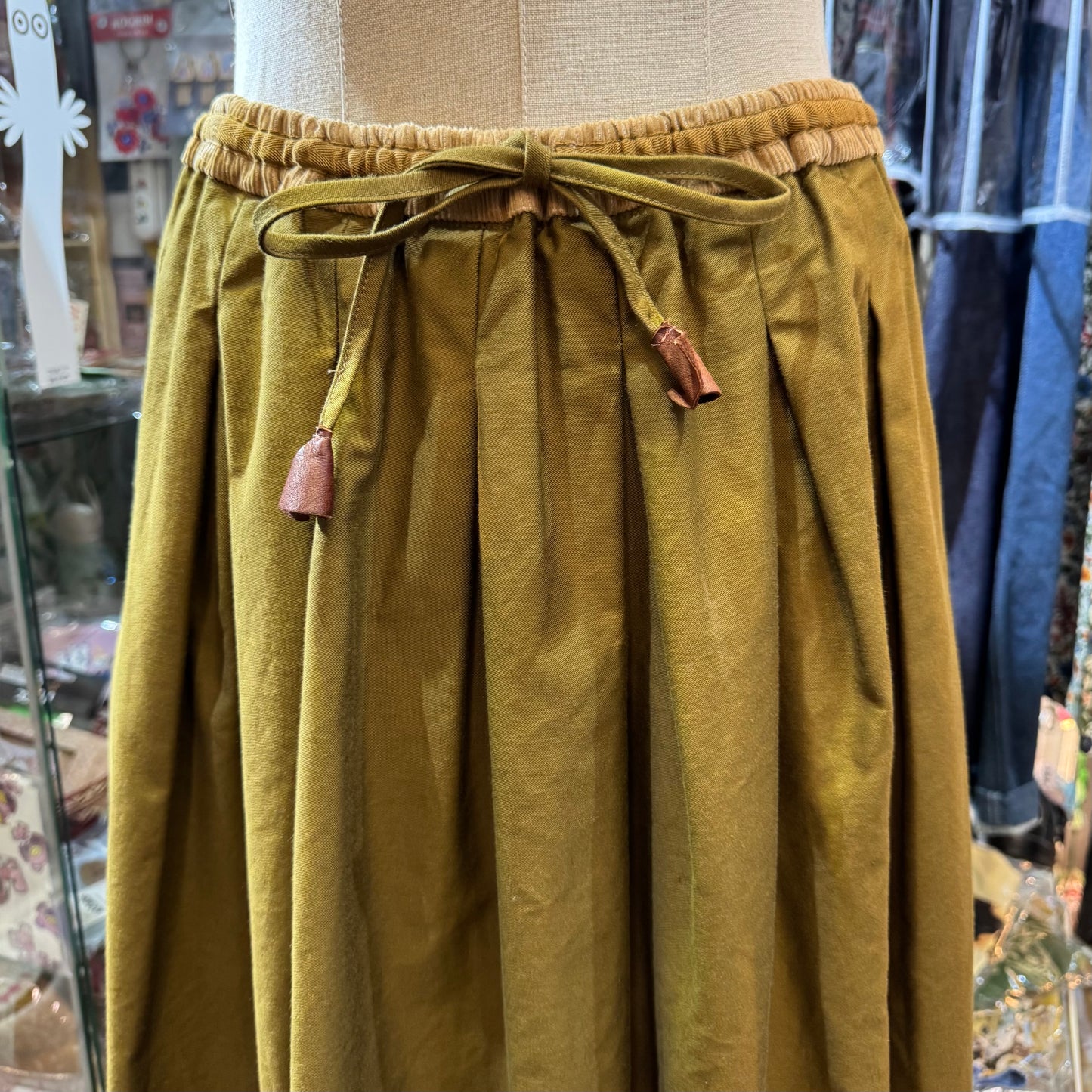 VM Beige Tuck Skirt, made in Japan