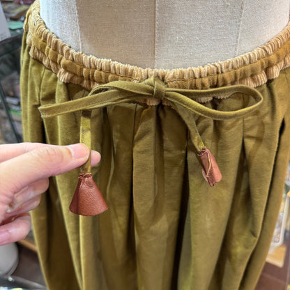 VM Beige Tuck Skirt, made in Japan
