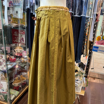 VM Beige Tuck Skirt, made in Japan
