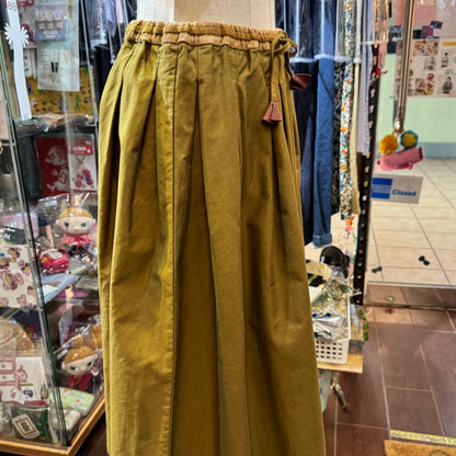 VM Beige Tuck Skirt, made in Japan