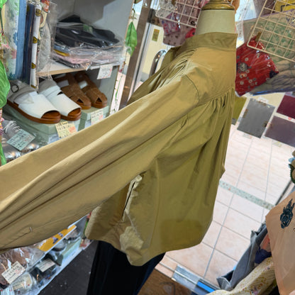 Liyoca Beige Shirt, made in Japan