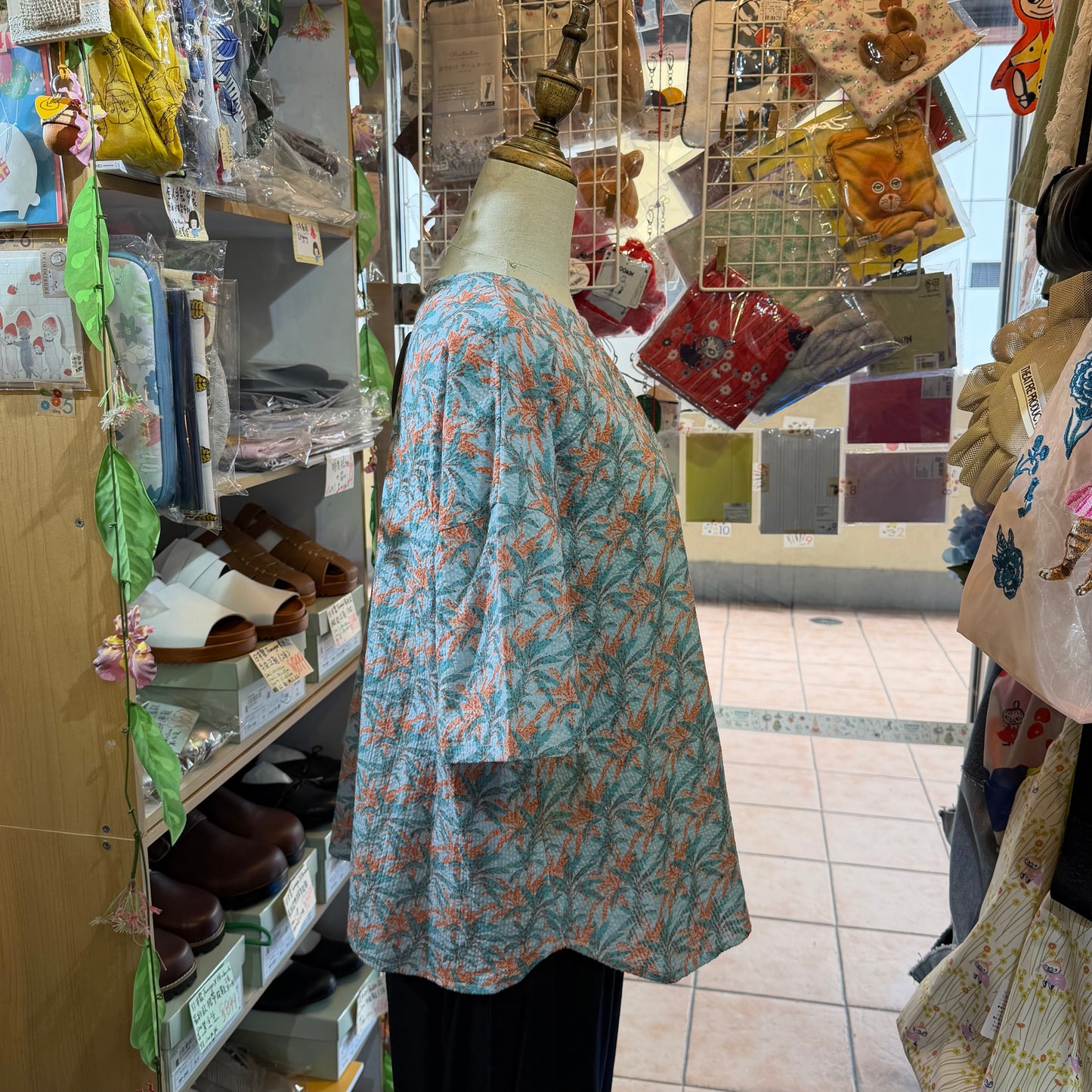 TANABANA Coconut Tree Blouse, made in India