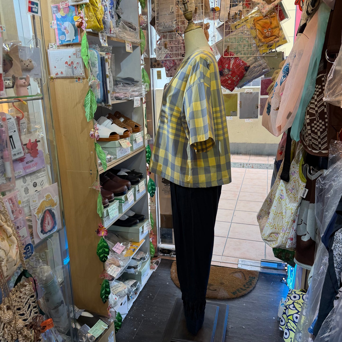 Vent d Ouest Yellow Checked 2 Way Blouse, made in Japan