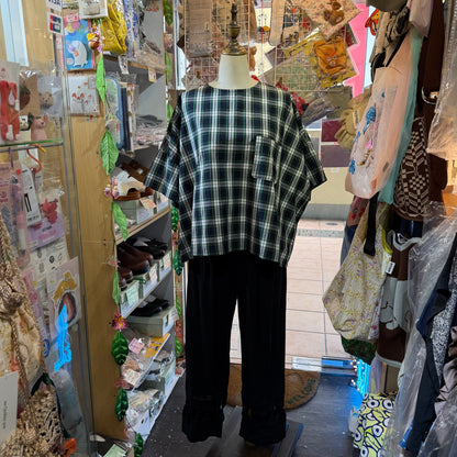 Diaries Green Checked Blouse, made in Japan