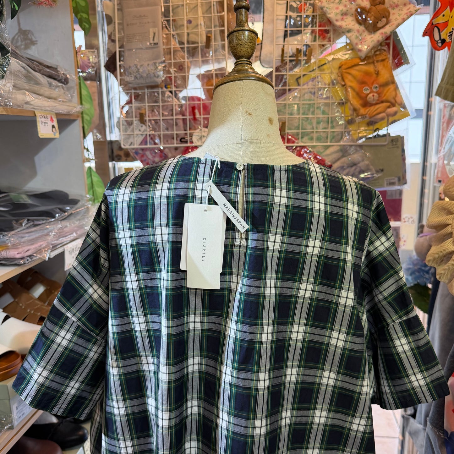 Diaries Green Checked Blouse, made in Japan