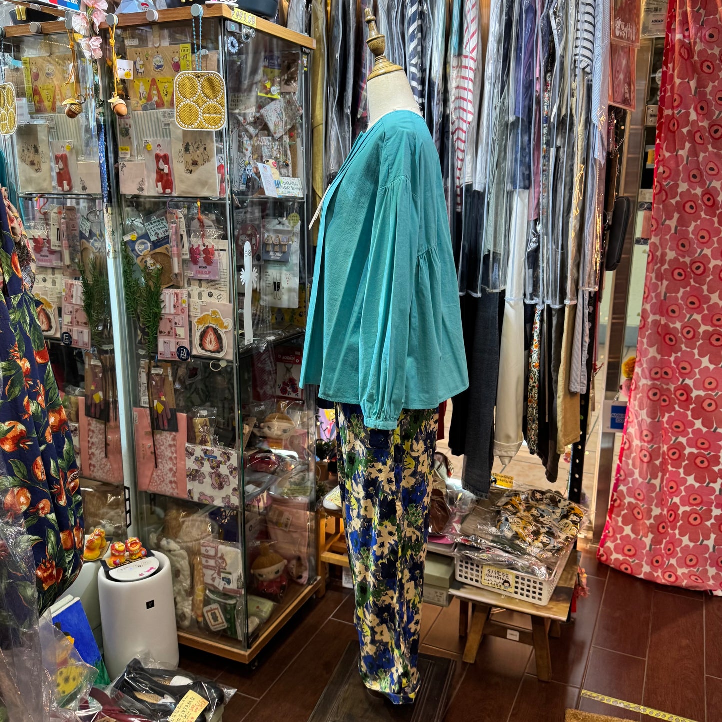 Hands of Creation Tiffany Blue 2Way Shirt, made in Japan