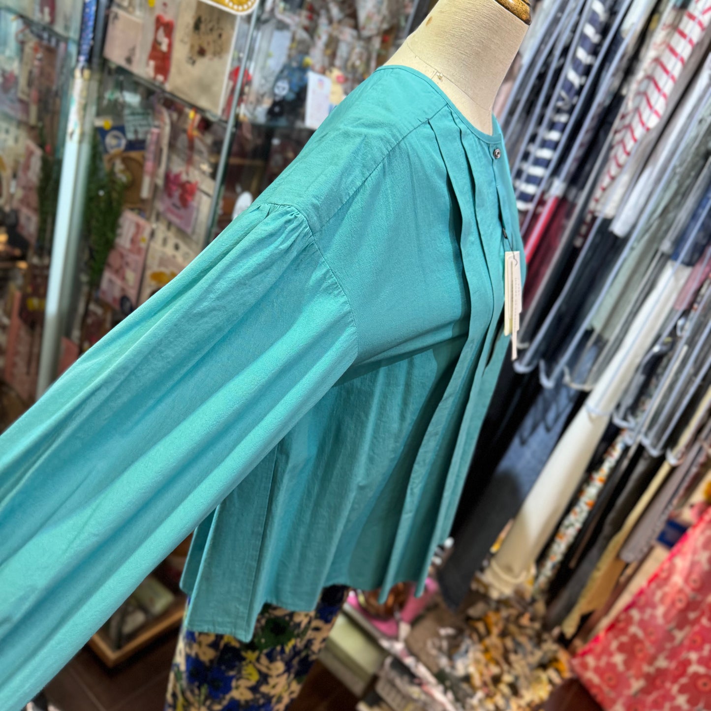 Hands of Creation Tiffany Blue 2Way Shirt, made in Japan